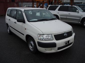 2003 Toyota Succeed Pics