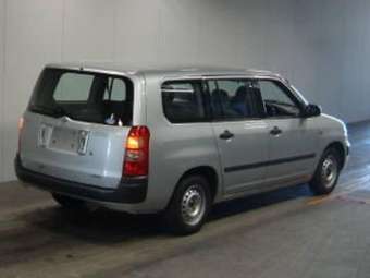 2003 Toyota Succeed Photos