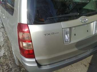 2003 Toyota Succeed Pictures