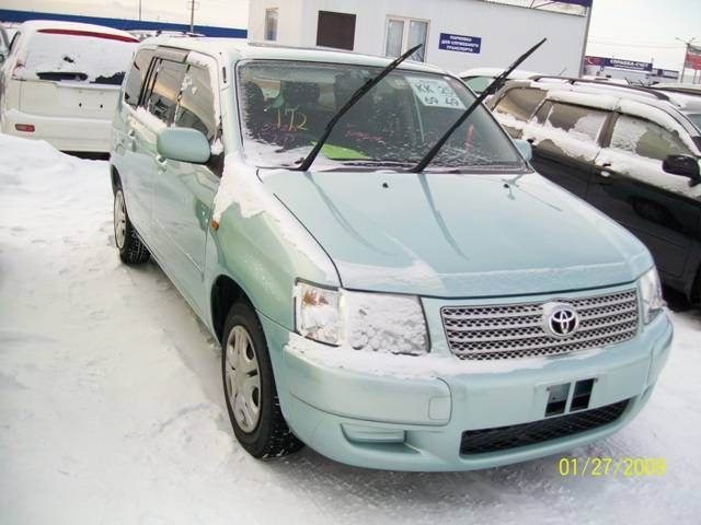 2003 Toyota Succeed