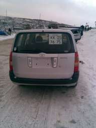 2003 Toyota Succeed Photos