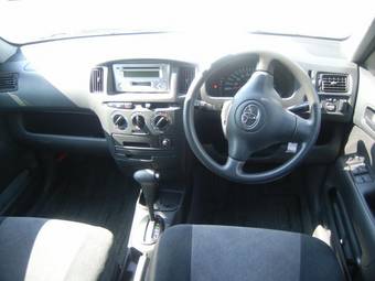 2003 Toyota Succeed Photos
