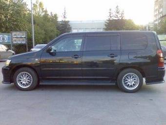 2003 Toyota Succeed Pics