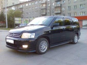 2003 Toyota Succeed Photos