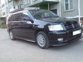 2003 Toyota Succeed Photos
