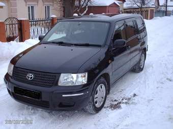 2004 Toyota Succeed