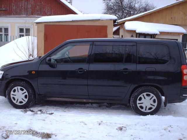 2004 Toyota Succeed