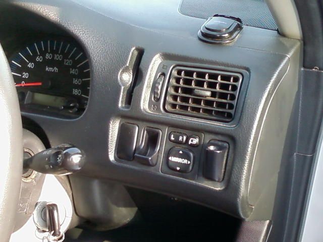2004 Toyota Succeed