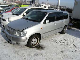 2004 Toyota Succeed