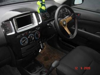 2004 Toyota Succeed Pics