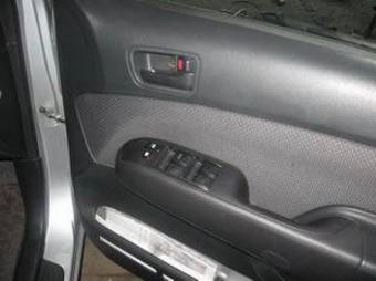 2004 Toyota Succeed Images