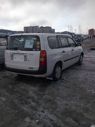 2005 Toyota Succeed Photos