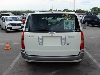 2005 Toyota Succeed Photos