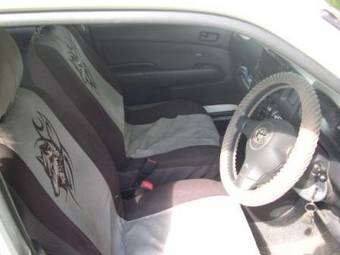 2005 Toyota Succeed Photos