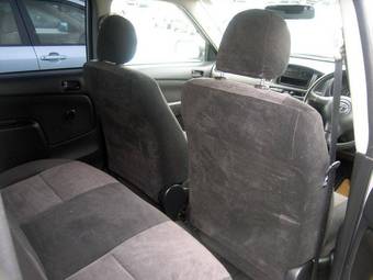2005 Toyota Succeed Pictures