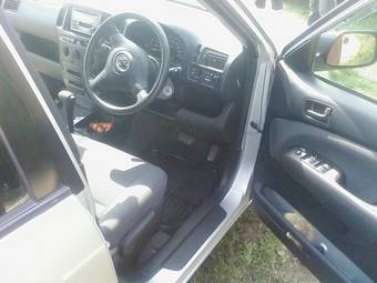 2005 Toyota Succeed Photos