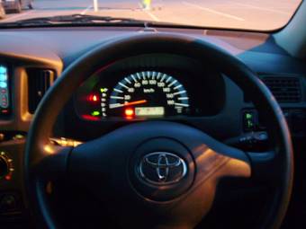 2005 Toyota Succeed Pics