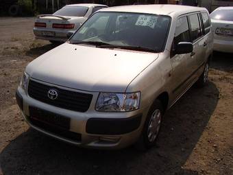 2006 Toyota Succeed Pictures