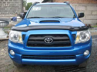 2004 Toyota Tacoma Pictures