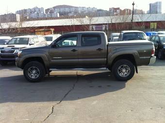 2010 Toyota Tacoma Pictures