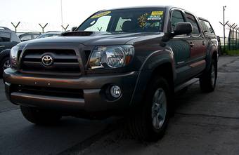 2010 Toyota Tacoma Pictures