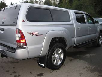 2011 Toyota Tacoma Images