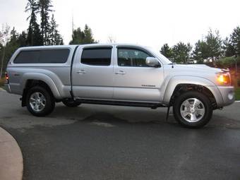 2011 Toyota Tacoma Pictures