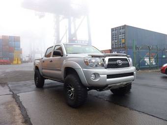 2011 Toyota Tacoma Photos