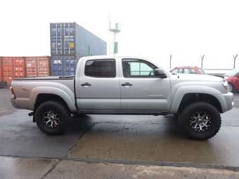 2011 Toyota Tacoma Pictures