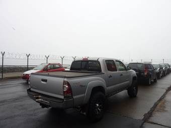 2011 Toyota Tacoma Photos