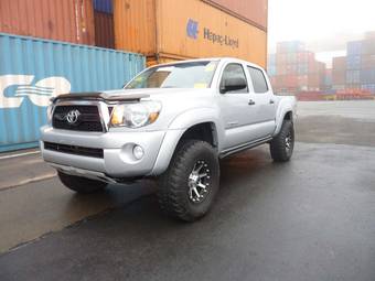 2011 Toyota Tacoma Pictures