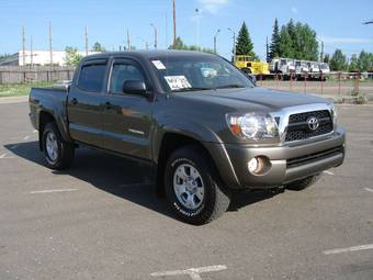 2011 Toyota Tacoma Pictures