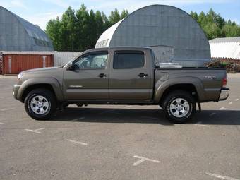 2011 Toyota Tacoma Images