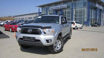 2012 Toyota Tacoma Photos