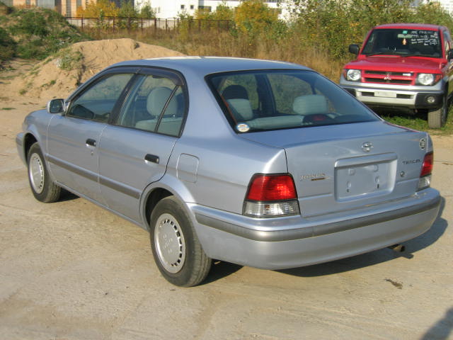 1998 Toyota Tercel Pictures