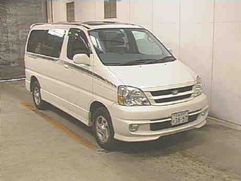 2000 Toyota Touring Hiace