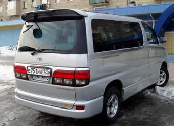 2000 Toyota Touring Hiace