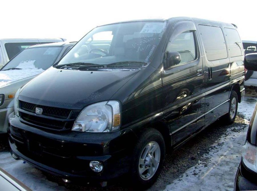 2001 Toyota Touring Hiace