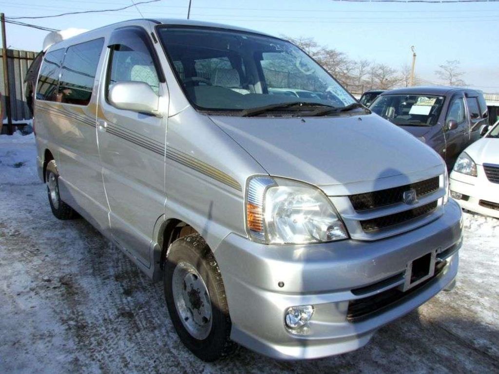 2001 Toyota Touring Hiace