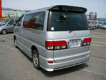 2001 Toyota Touring Hiace Pictures