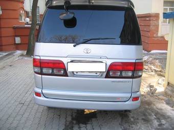 2002 Toyota Touring Hiace Pictures