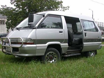 1990 Toyota Town Ace Images