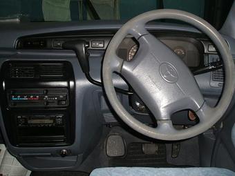 1998 Toyota Town Ace Pics