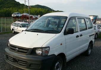 2000 Toyota Town Ace