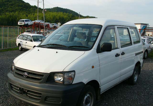 2000 Toyota Town Ace