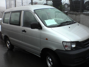 2000 Toyota Town Ace