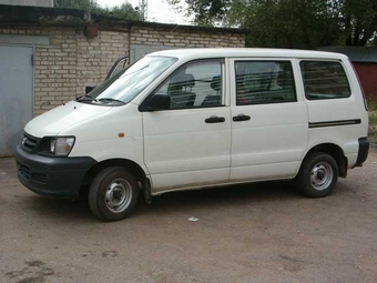 2000 Toyota Town Ace