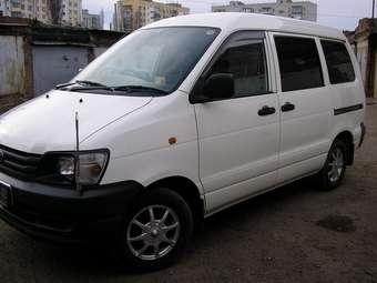 2000 Toyota Town Ace
