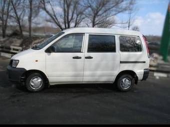 2000 Toyota Town Ace