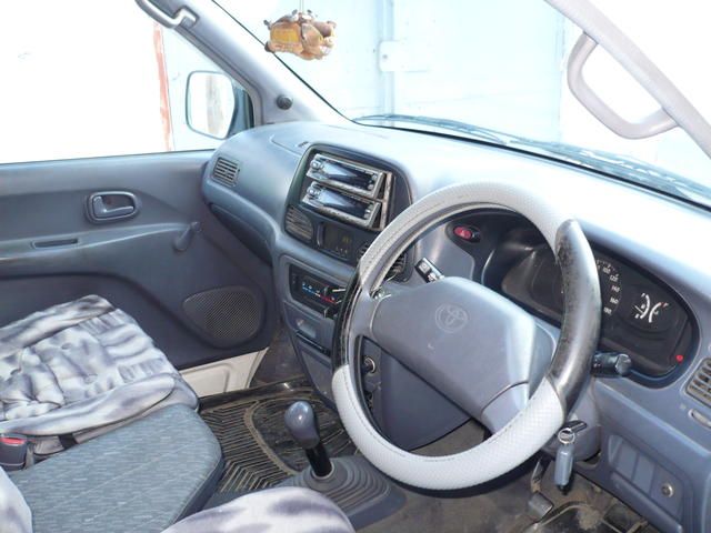 2000 Toyota Town Ace